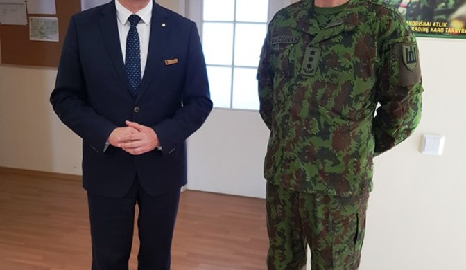 Plungėje ir Pakruojyje įkurti nauji Regioniniai karo prievolės ir komplektavimo poskyriai 