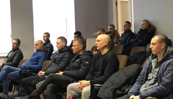Šauktiniai išvyksta atlikti nuolatinę privalomąją pradinę karo tarnybą - 2