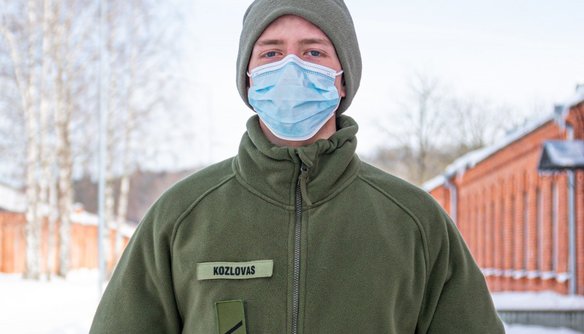 Jaunasis karys: karinėje tarnyboje man padeda parašiutų sporte įgyta patirtis - 1