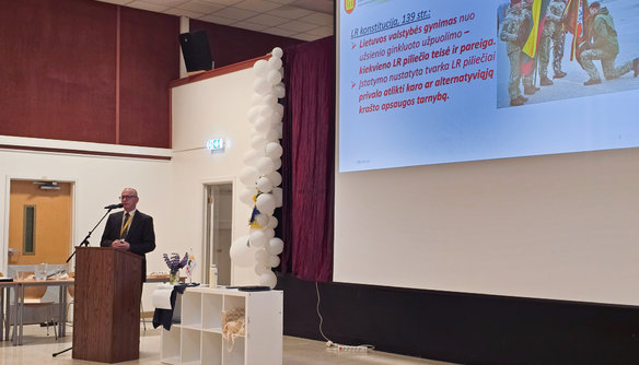 „Globali Lietuva“: Karo komendantūrų valdybos susitikimai su Lietuvių bendruomenėmis Islandijoje... - 3