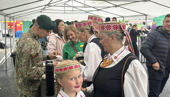 „Globali Lietuva“: Karo komendantūrų valdybos susitikimai su Lietuvių bendruomenėmis Islandijoje... - 8