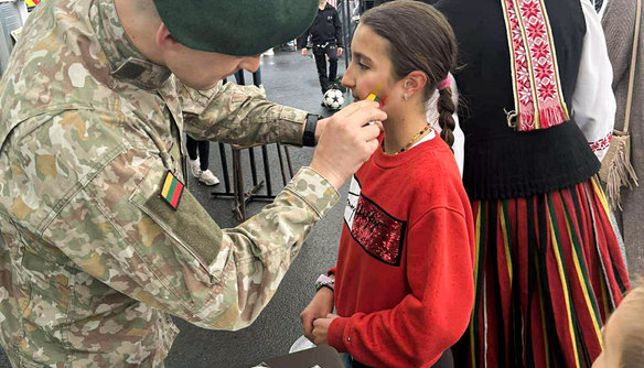 „Globali Lietuva“: Karo komendantūrų valdybos susitikimai su Lietuvių bendruomenėmis Islandijoje... - 9